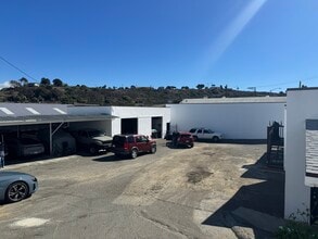 2020 Oceanside Blvd, Oceanside, CA for lease Building Photo- Image 2 of 12