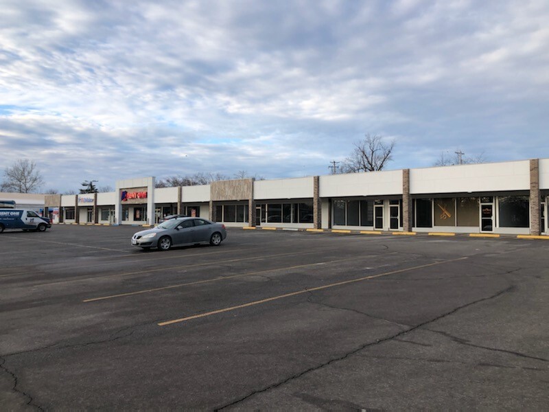 643 N Morley St, Moberly, MO for lease Building Photo- Image 1 of 7