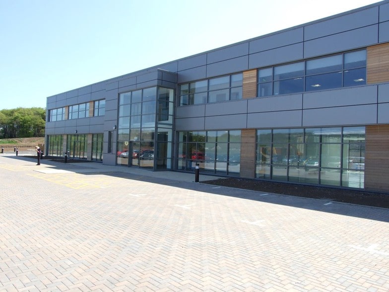 4 Cathedral Ave, Wells for sale - Primary Photo - Image 1 of 1