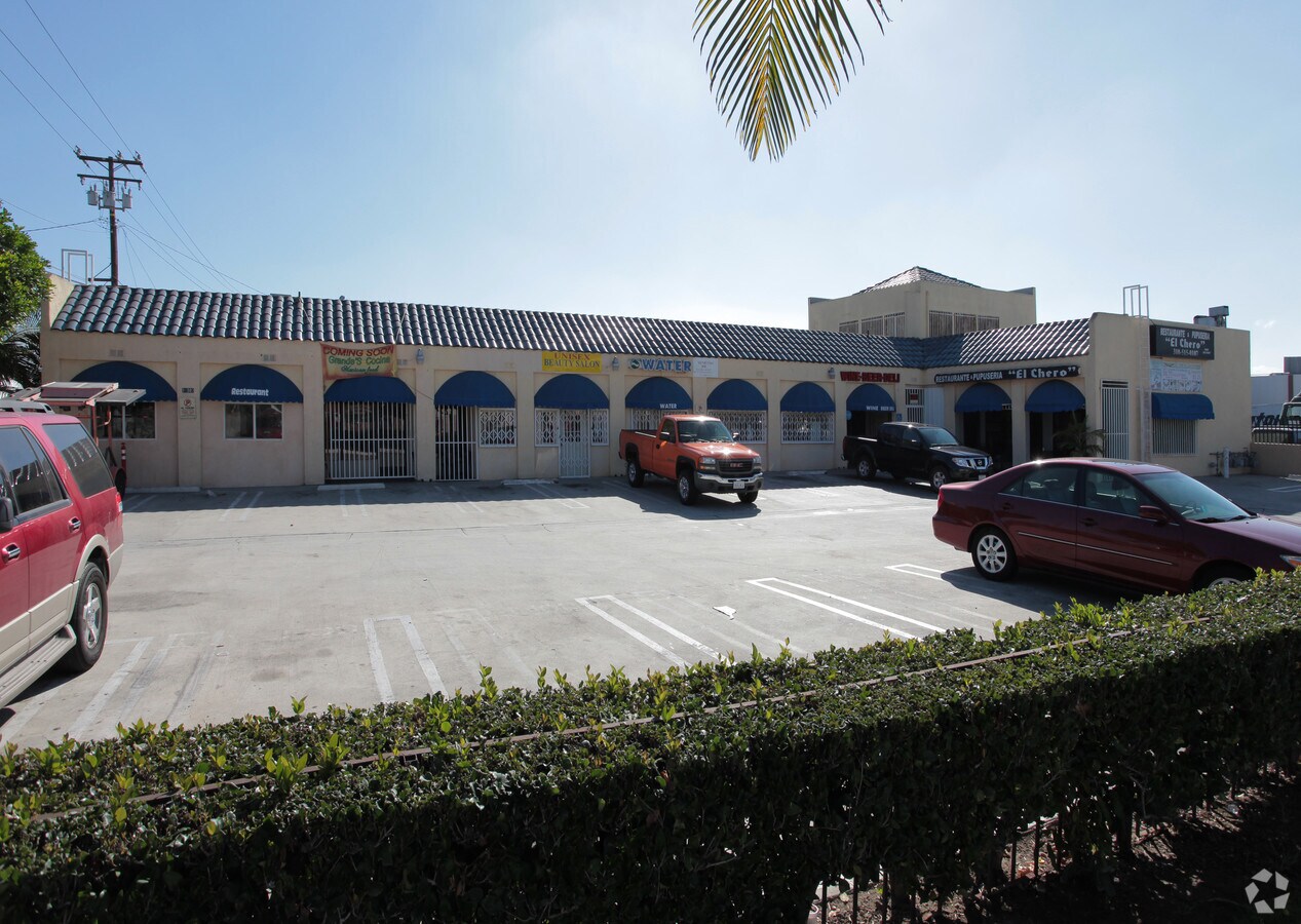 16502 S Main St, Gardena, CA 90248