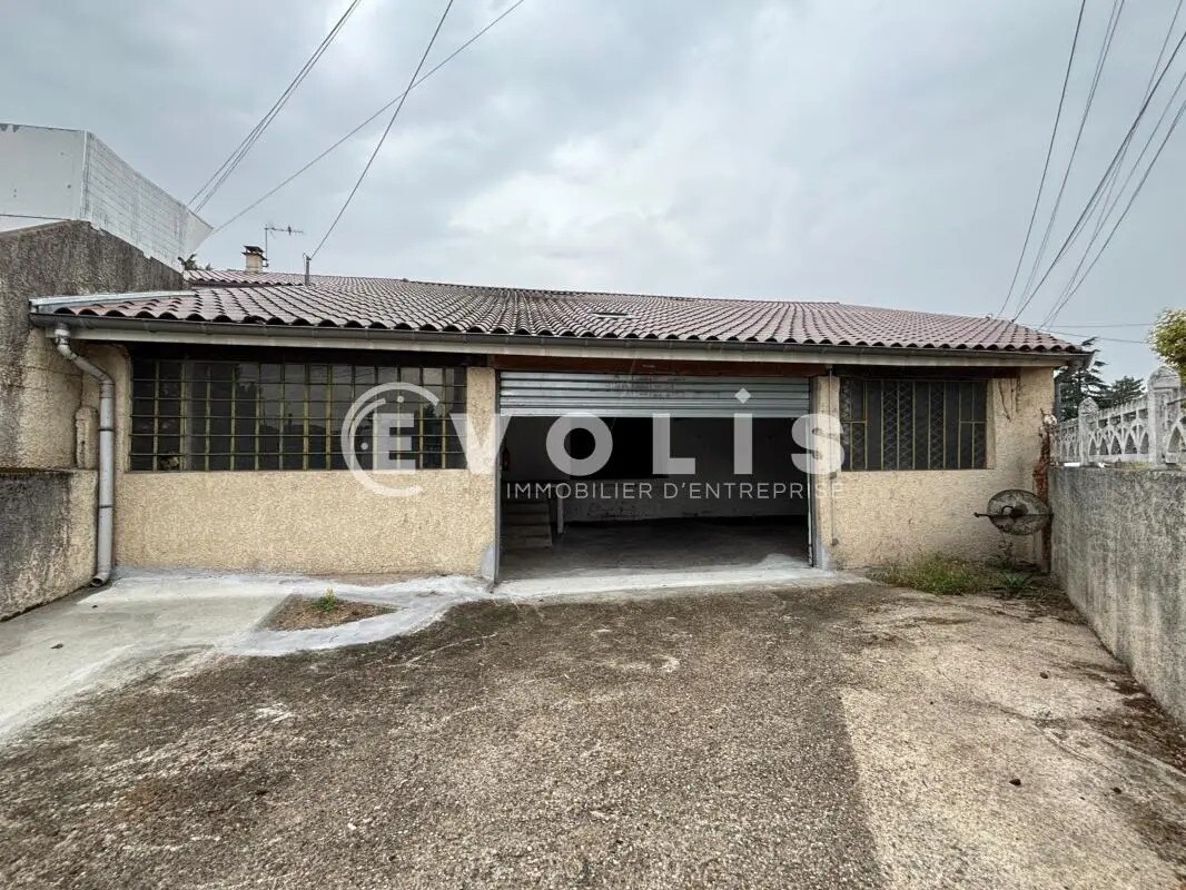 Office in Chasse-sur-Rhône for lease Building Photo- Image 1 of 9