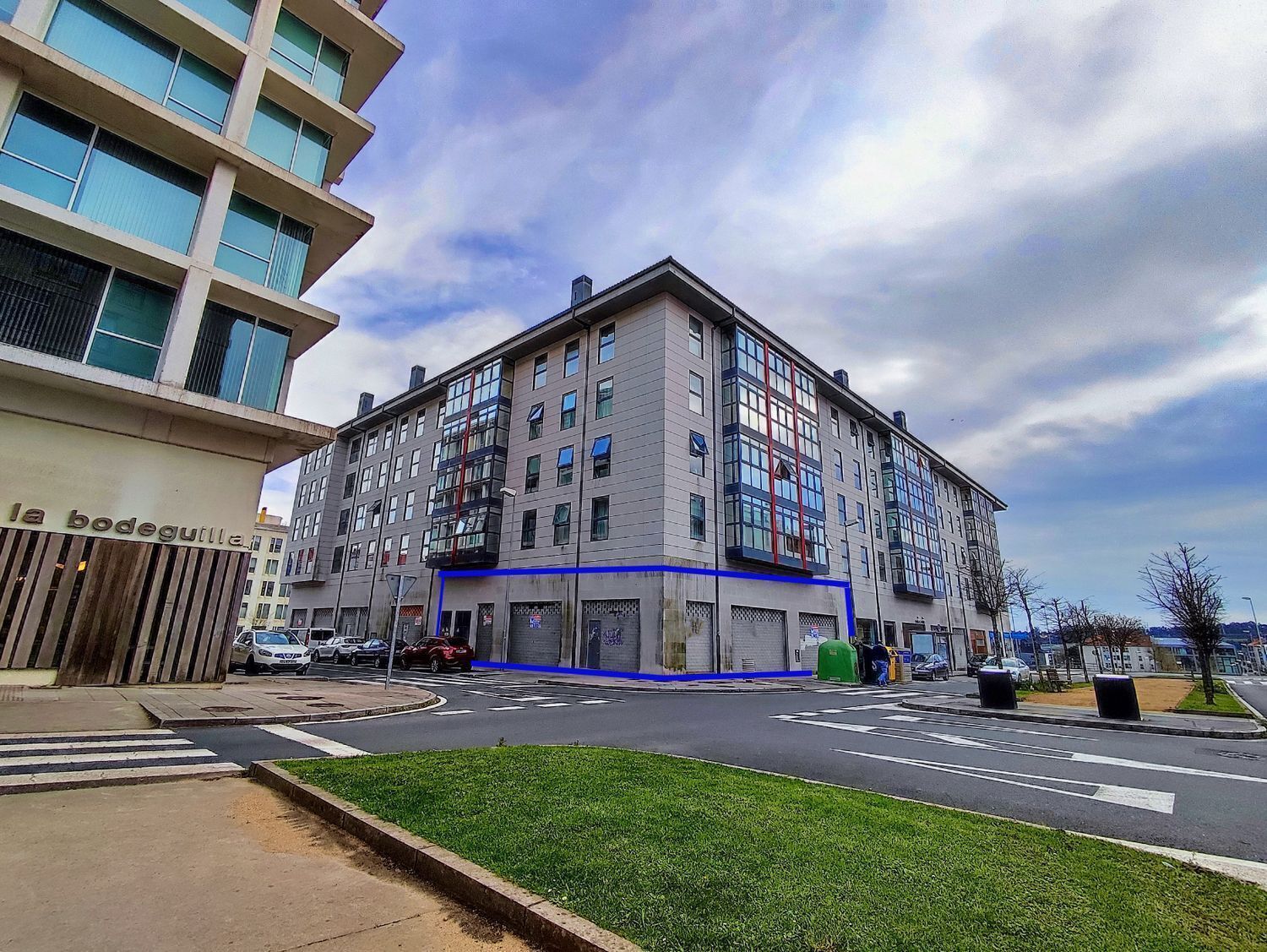 Rúa As Trece Rosas, 4E, Santiago de Compostela, La Coruna for sale Building Photo- Image 1 of 14