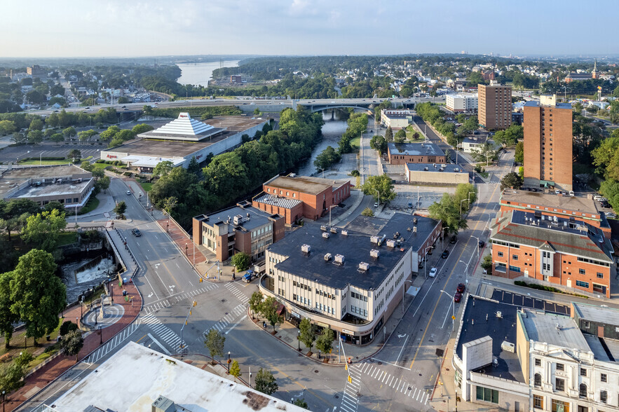 200 Main St, Pawtucket, RI for sale - Aerial - Image 3 of 12