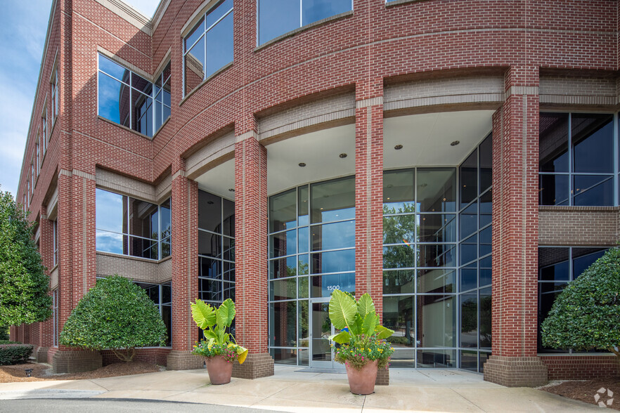 1500 Perimeter Park Dr, Morrisville, NC for lease - Building Photo - Image 3 of 13