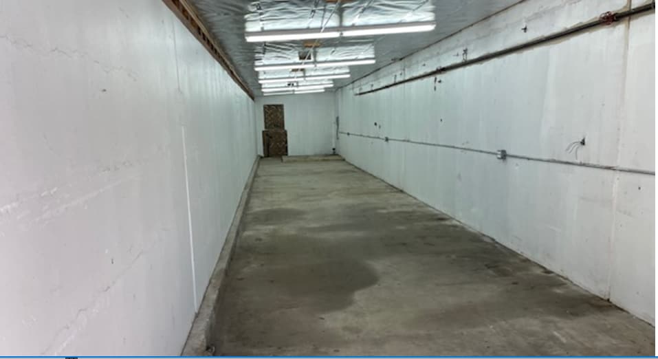 829-833 Flynn Rd, Camarillo, CA for sale - Building Photo - Image 2 of 12