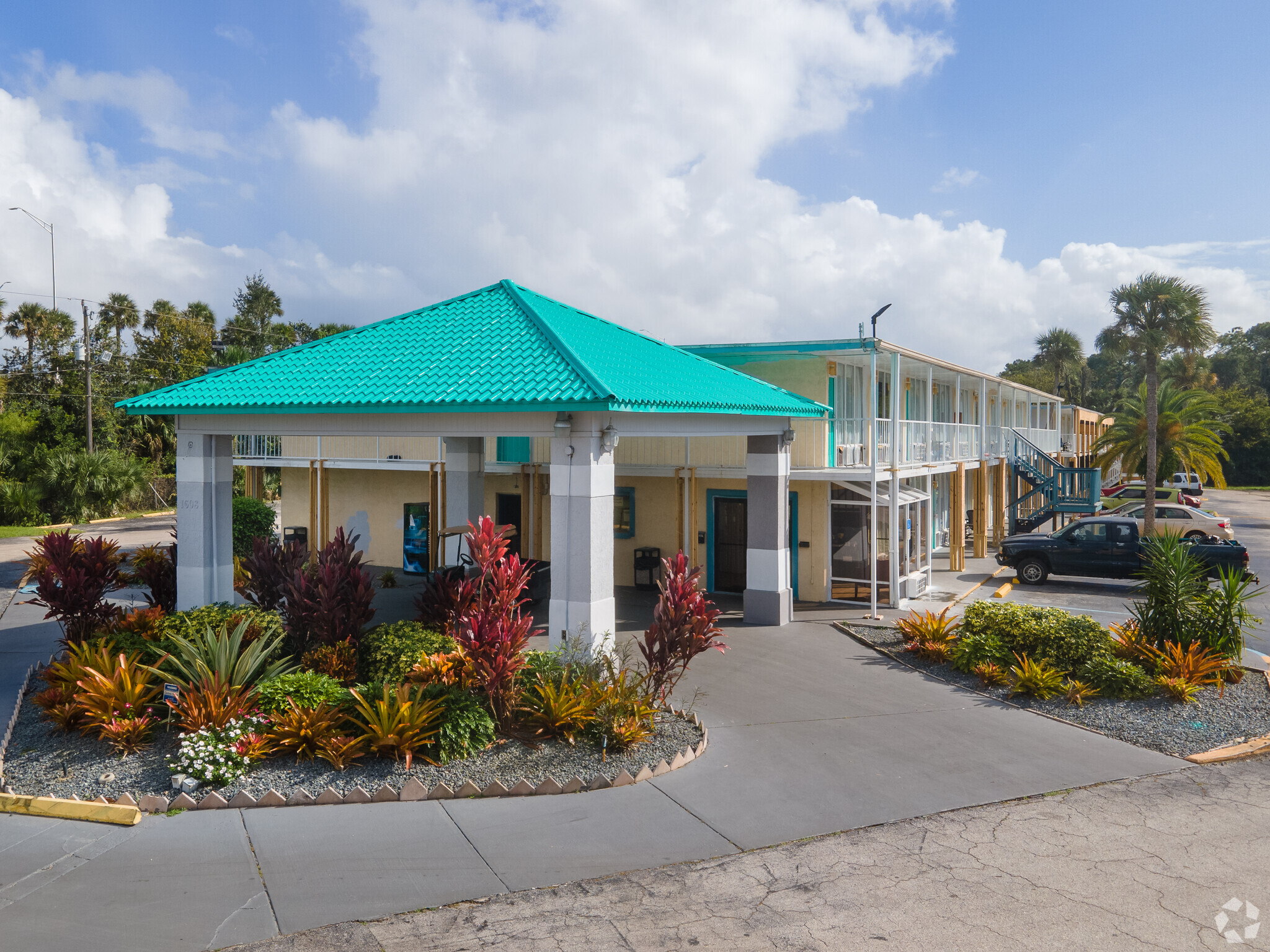 1608 N US Highway 1, Ormond Beach, FL for sale Primary Photo- Image 1 of 6