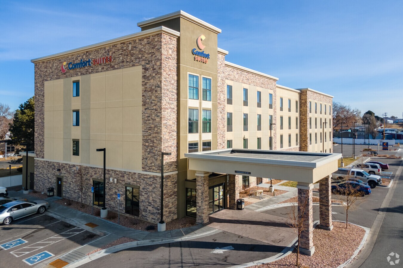 14571 E Colfax Ave, Aurora, CO 80011