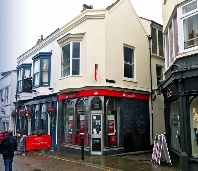 13 High St, Tenby for sale - Primary Photo - Image 1 of 1