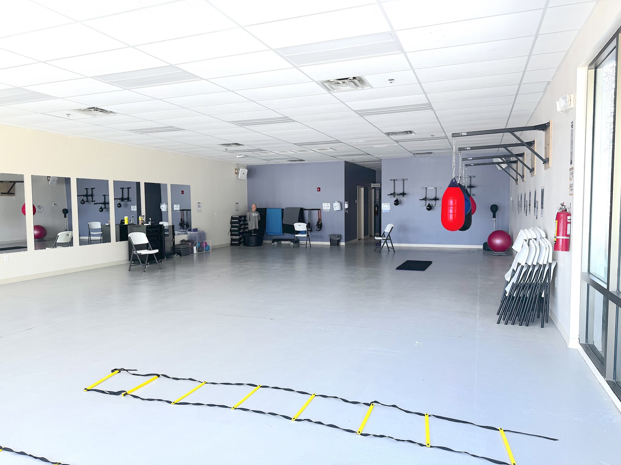 3045-3055 Columbia Blvd, Titusville, FL for lease Interior Photo- Image 1 of 7