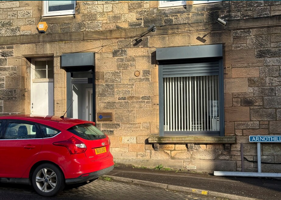 1-5 Arnothill Gdns, Falkirk for lease Building Photo- Image 1 of 6