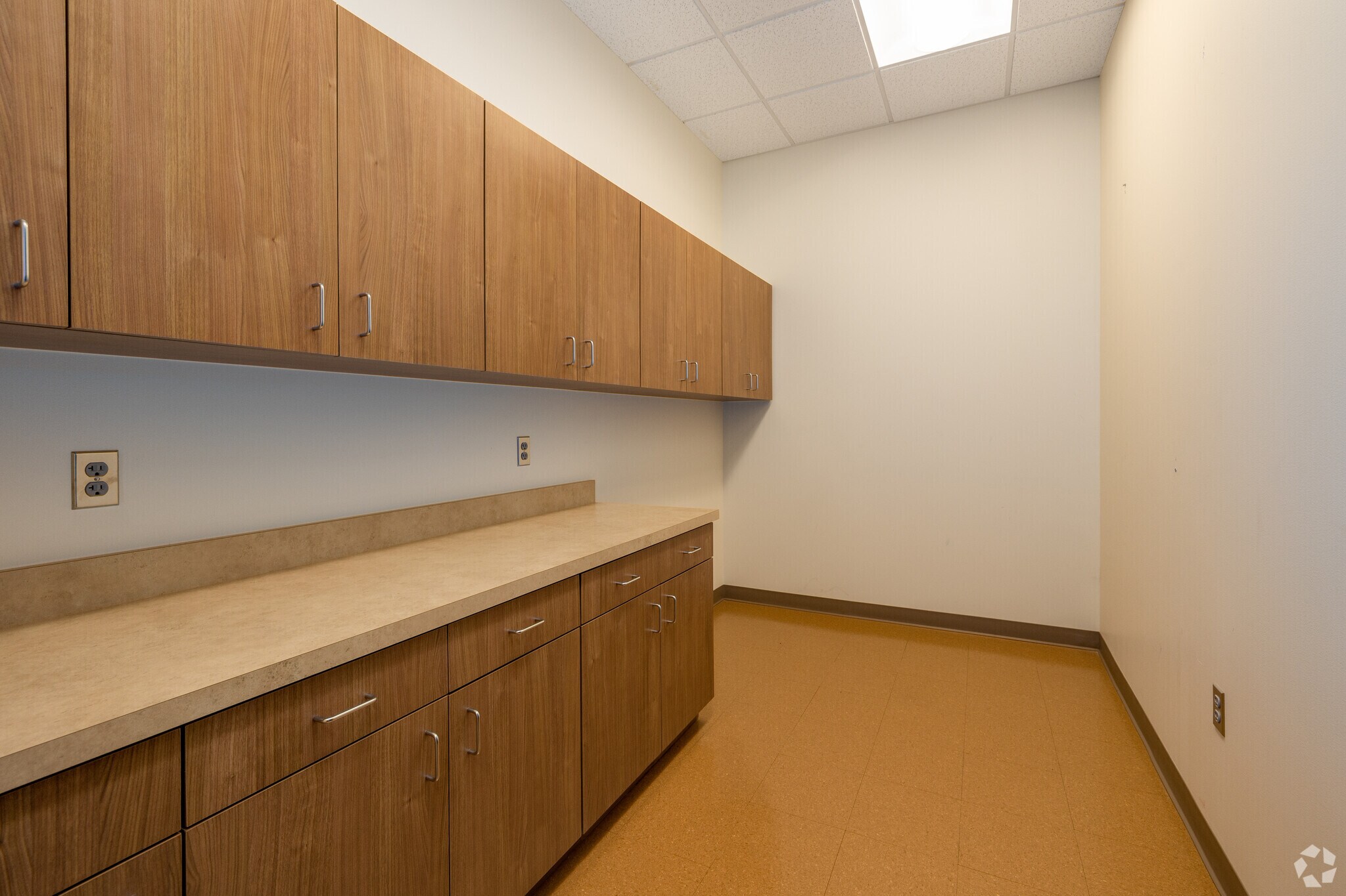 17115 San Pedro Ave, San Antonio, TX 78232 Killam Building