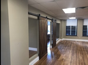 815 E Superior Ave, Cleveland, OH for lease Interior Photo- Image 2 of 16