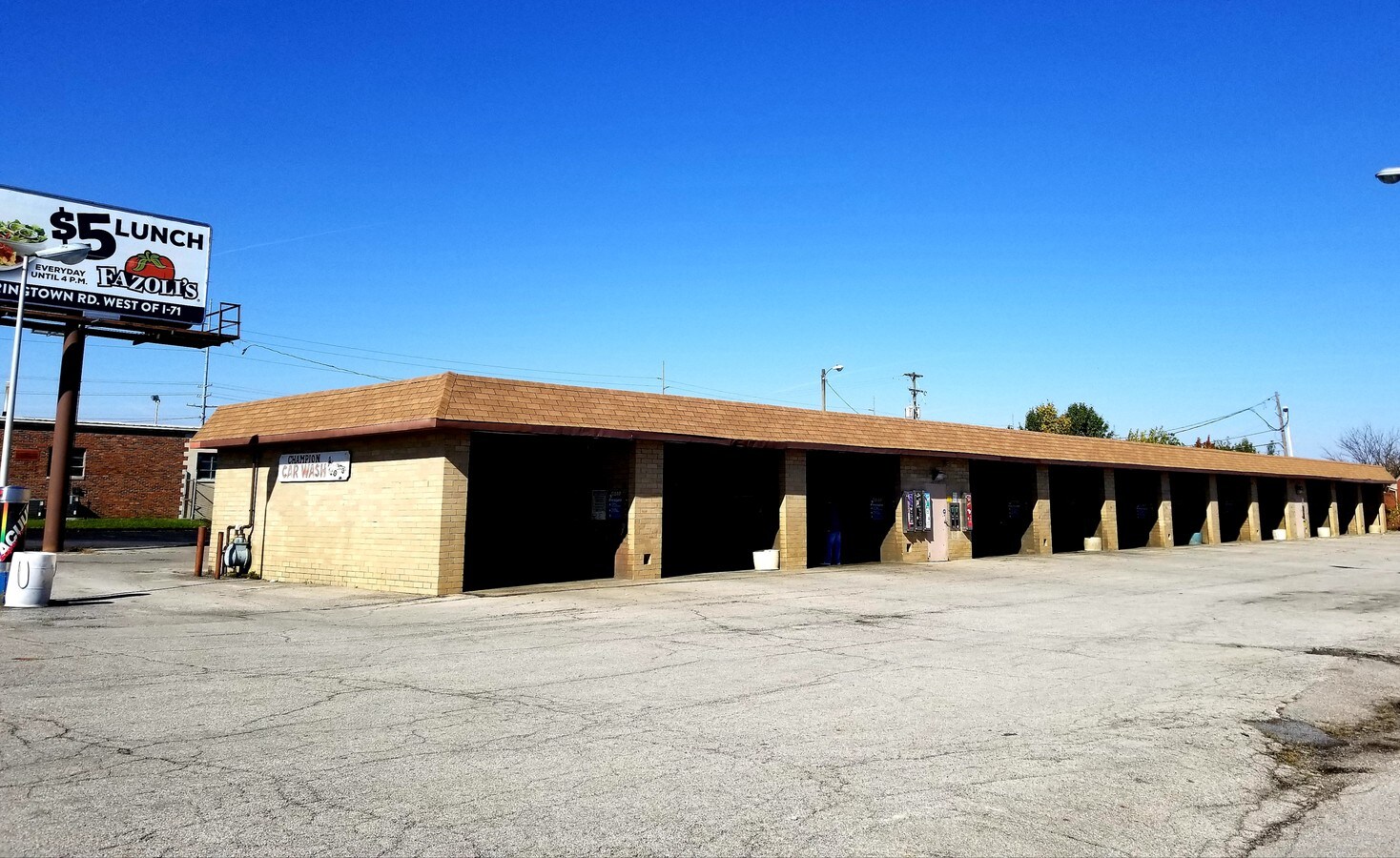 2444 Old Stringtown Rd, Grove City, OH 43123