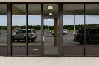 511 Linden Ave, Pocomoke City, MD for lease Interior Photo- Image 2 of 4