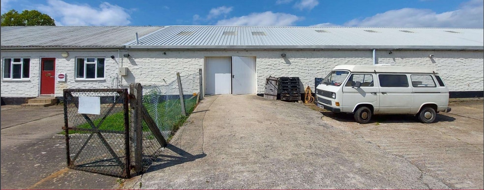 High St, Wadhurst for lease - Primary Photo - Image 1 of 1