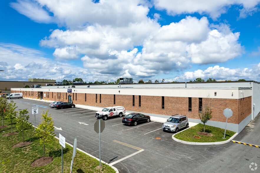 111-115 Dupont St, Providence, RI for sale - Primary Photo - Image 1 of 1