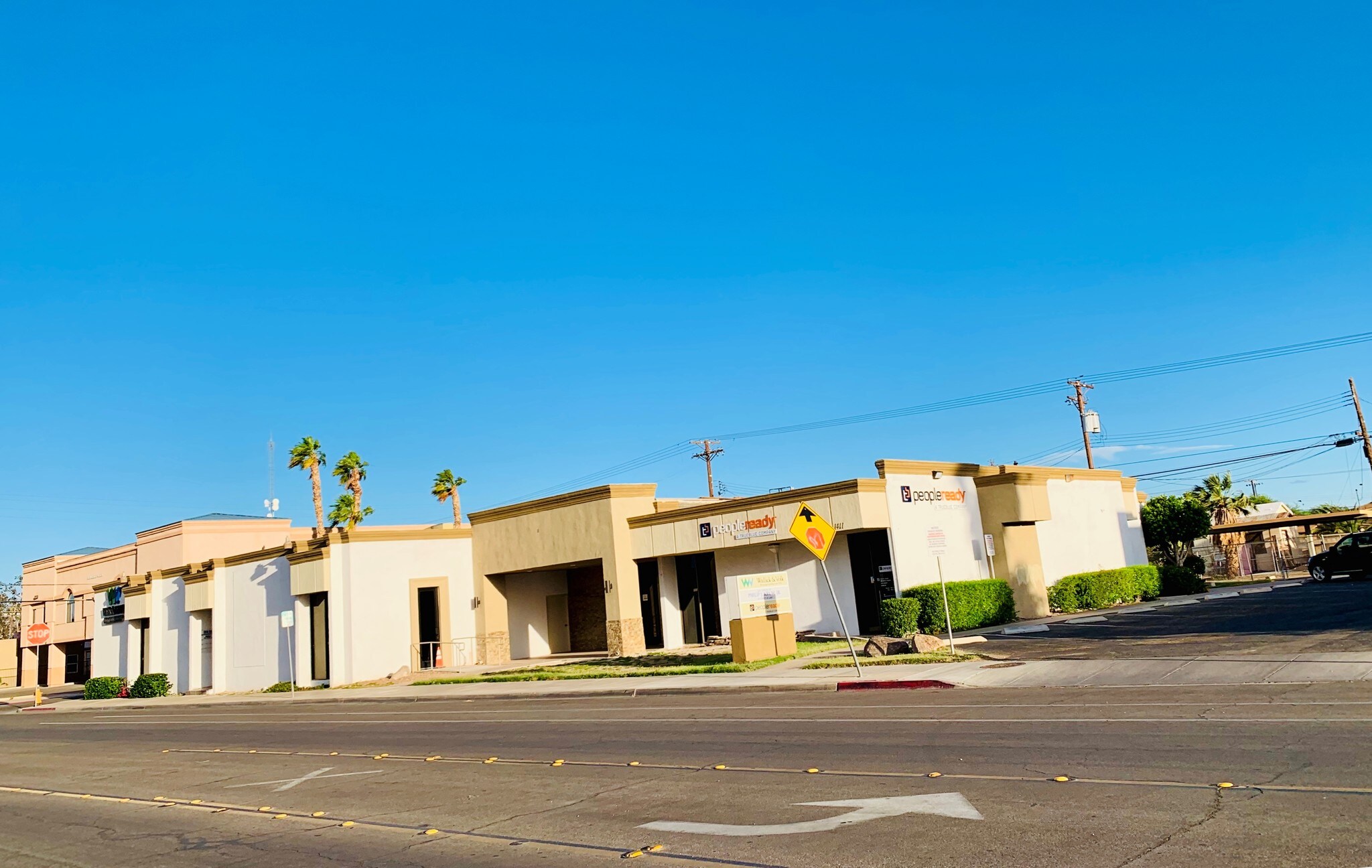 14091415 W State St, El Centro, CA 92243 Office for Lease
