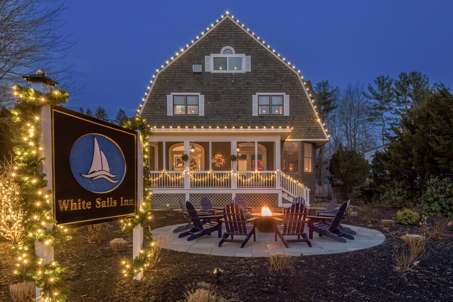 61 Fletcher St, Kennebunk, ME for sale - Building Photo - Image 1 of 1