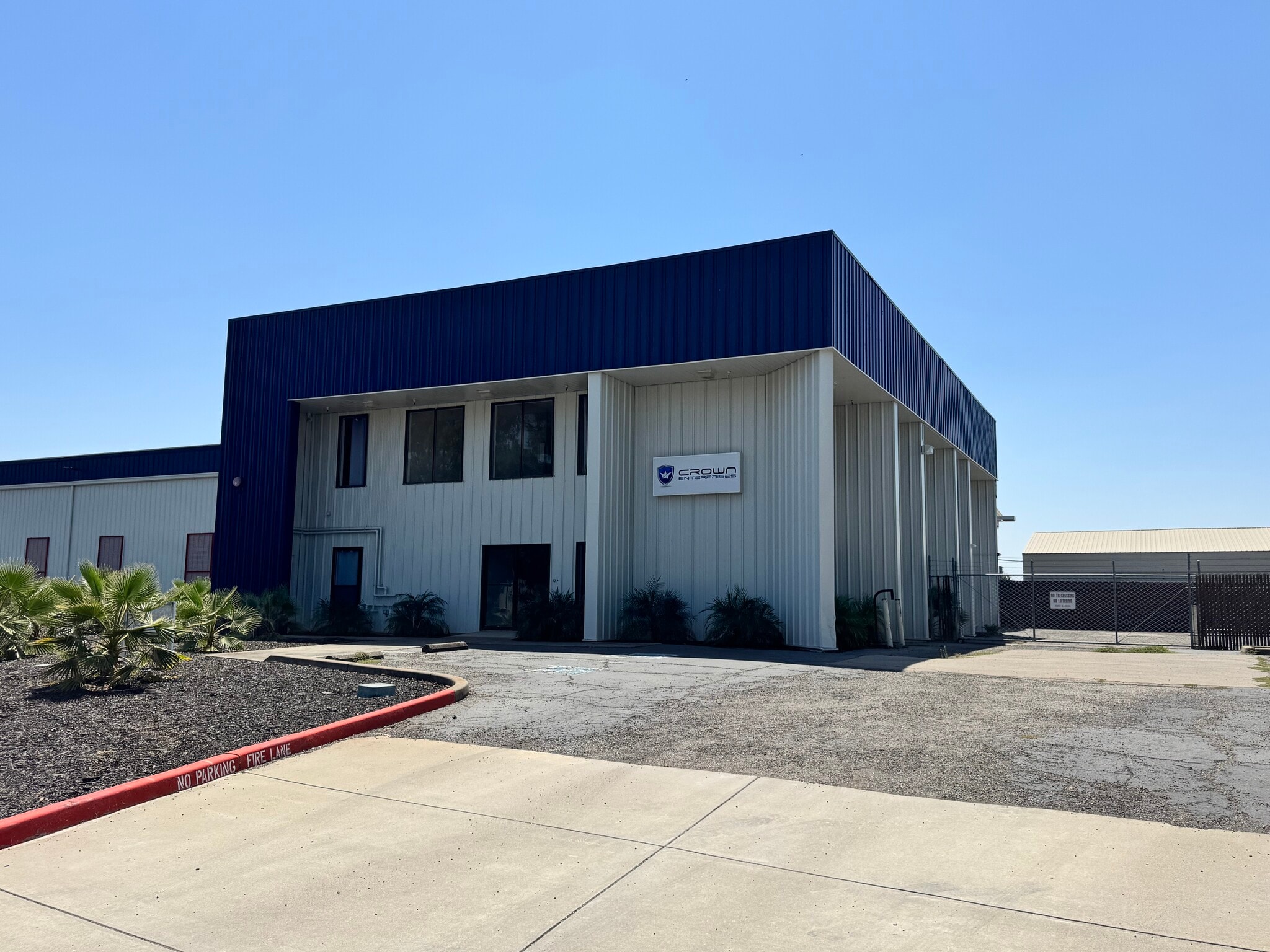 2607 N Wigwam Dr, Stockton, CA for lease Interior Photo- Image 1 of 7