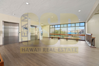 98-1247 Kaahumanu St, Aiea, HI for lease Lobby- Image 2 of 20