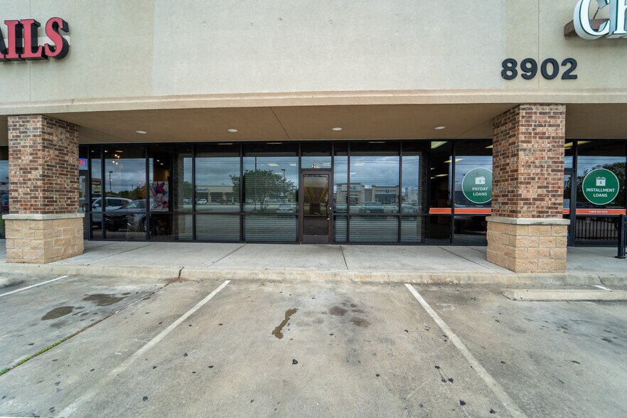 8902 N Navarro St, Victoria, TX for sale - Building Photo - Image 1 of 1