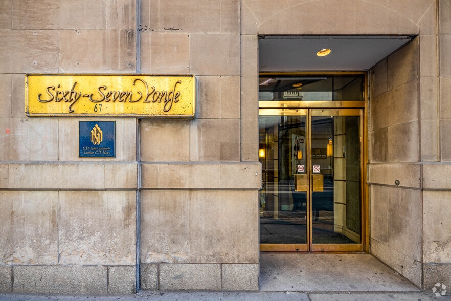 67 Yonge St, Toronto, ON for lease - Building Photo - Image 3 of 13