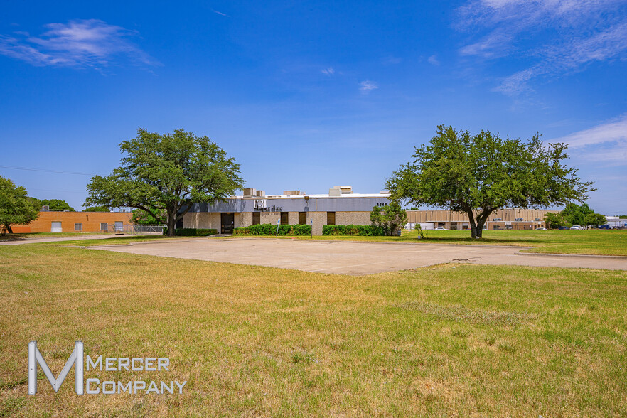 4848 Cockrell Hill Rd S, Dallas, TX for sale - Building Photo - Image 1 of 1