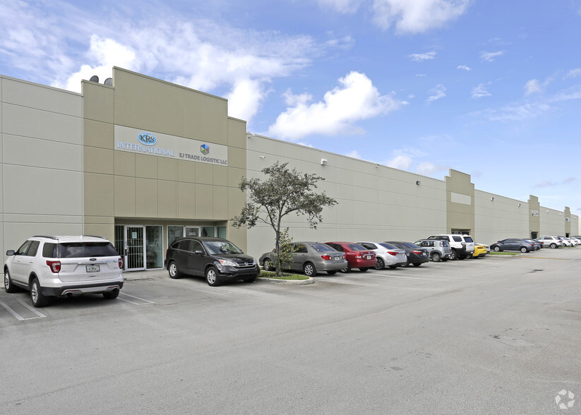 6300-6332 NW 97th Ave, Miami, FL for sale - Building Photo - Image 3 of 16