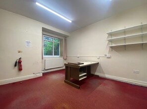 281-283 Barlow Moor Rd, Manchester for lease Interior Photo- Image 2 of 2