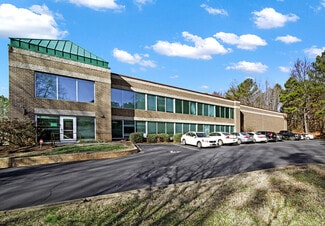 More details for 425 E Arrowhead Dr, Charlotte, NC - Office for Lease
