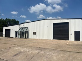 Delante St Business Park - Warehouse