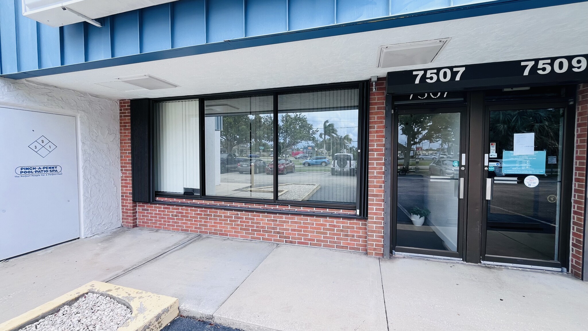 7505 S Tamiami Trl, Sarasota, FL for lease Building Photo- Image 1 of 12