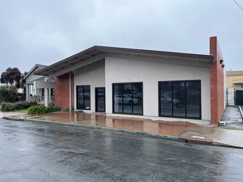 10 Katherine Ave, Salinas, CA for sale - Building Photo - Image 2 of 9