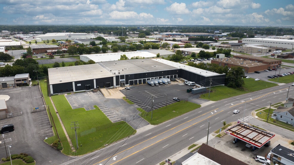 3501 E Princess Anne Rd, Norfolk, VA for lease - Building Photo - Image 1 of 9