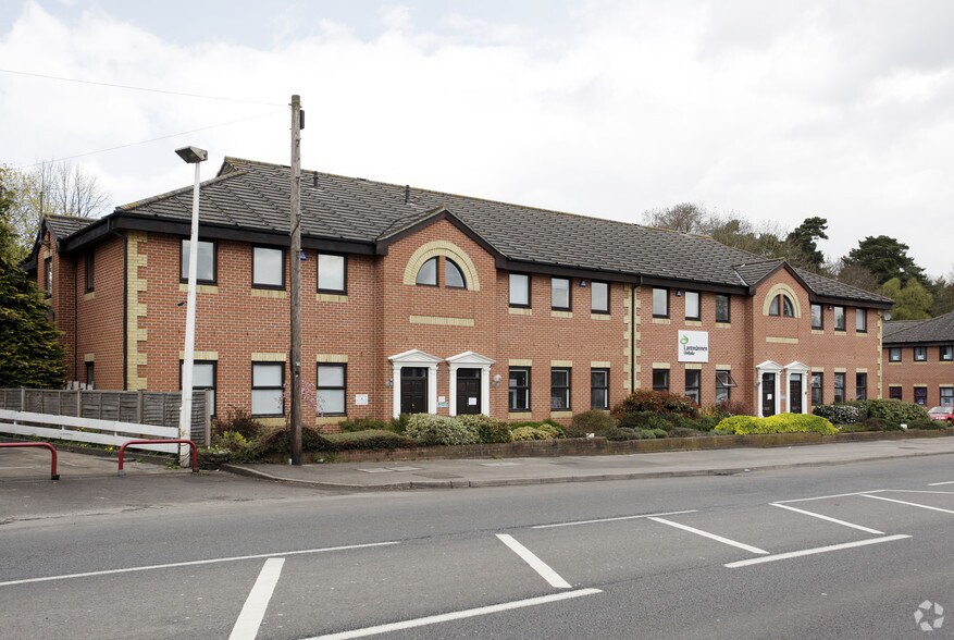 London Rd, Bagshot, GU19 5HD Office for Lease