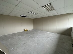 Coalpit Rd, Denaby Main for lease Interior Photo- Image 2 of 4