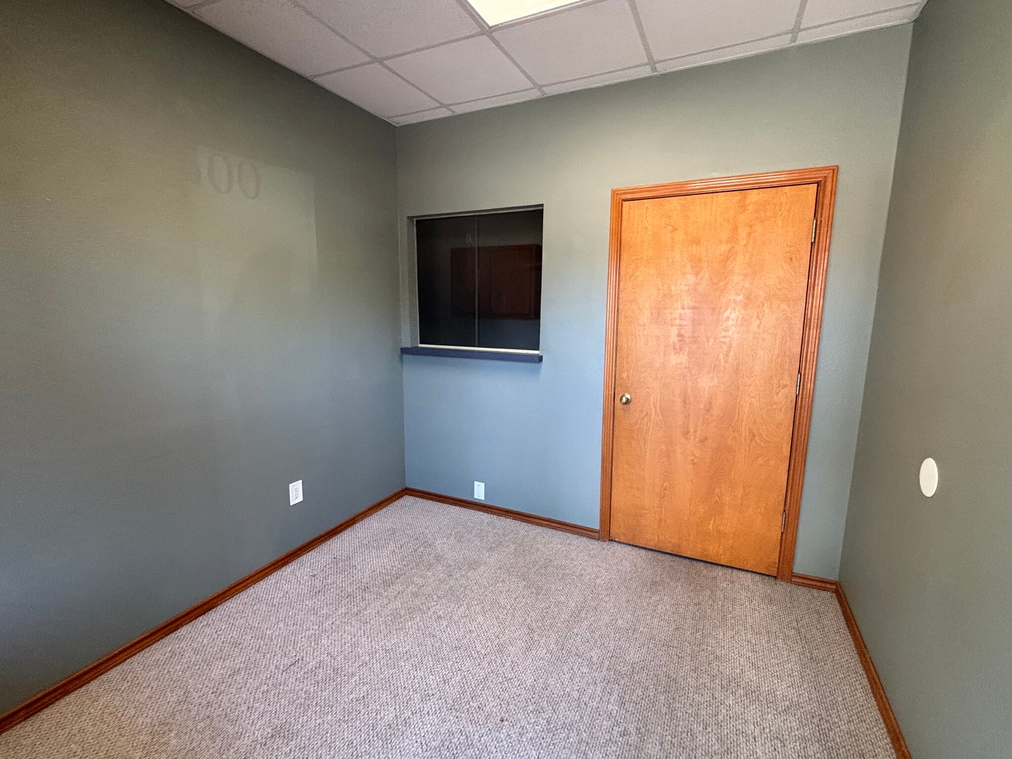 1510 Santa Fe Dr, Weatherford, TX for lease Lobby- Image 1 of 16