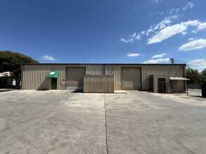 16331 Pleasantville Rd, San Antonio, TX for lease Building Photo- Image 2 of 12