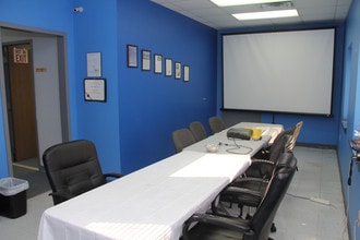 2730 Commerce St, Wichita Falls, TX for sale Interior Photo- Image 2 of 5