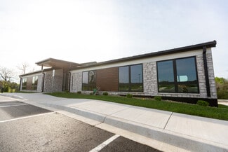 More details for 4801 Quail Crest Pl, Lawrence, KS - Coworking for Lease