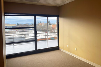 833-873 Willamette St, Eugene, OR for lease Interior Photo- Image 2 of 6