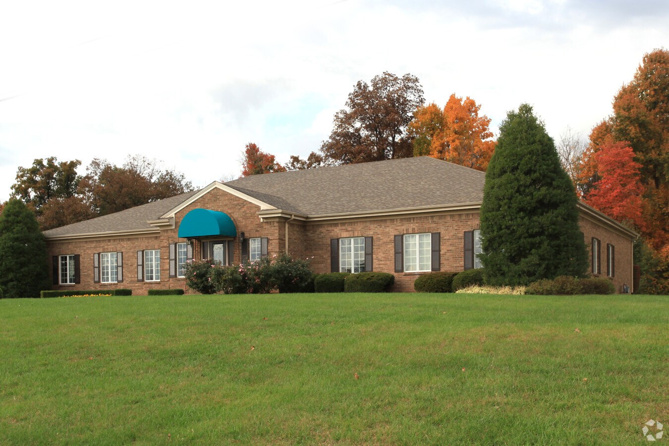 2905 Ring Rd, Elizabethtown, KY 42701