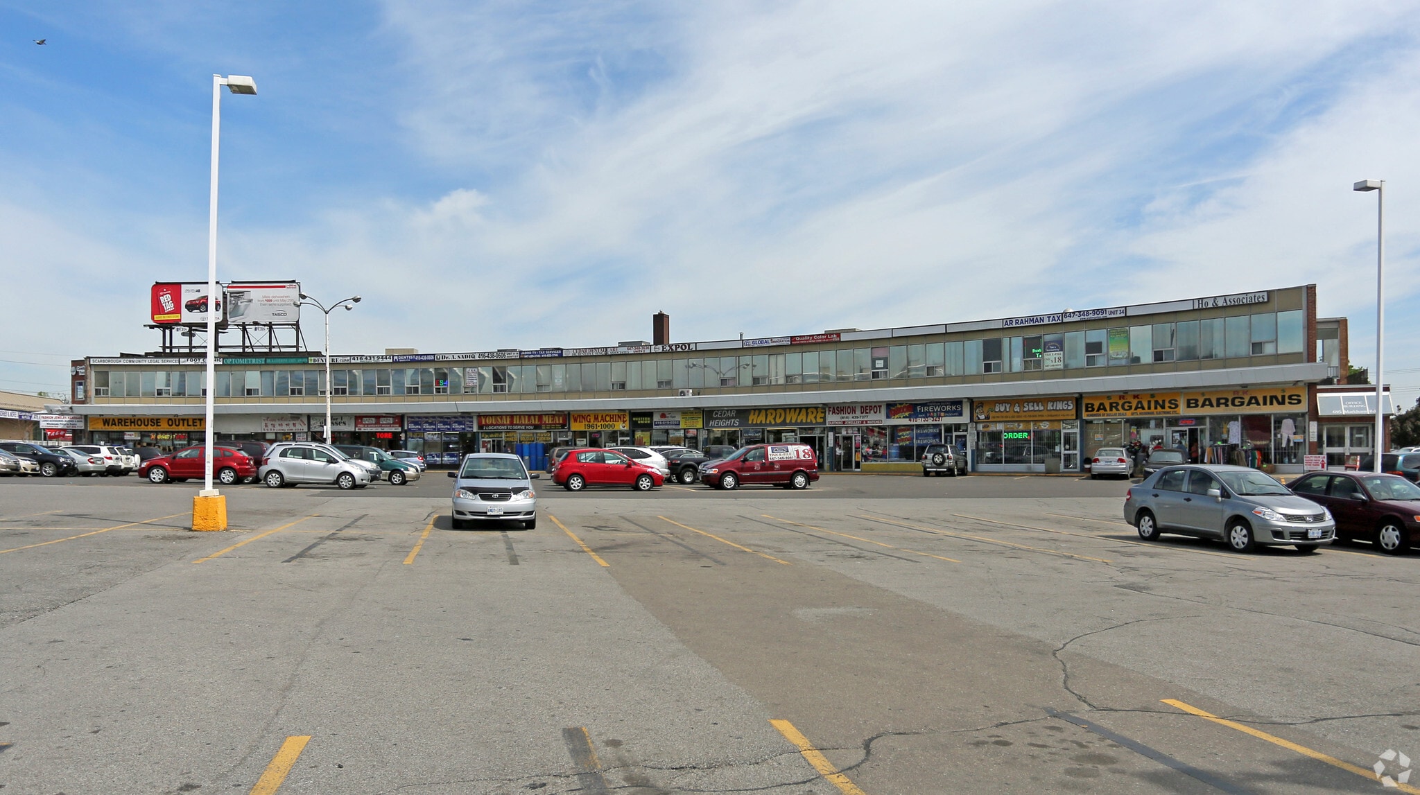 671-695 Markham Rd, Toronto, ON for sale Primary Photo- Image 1 of 1