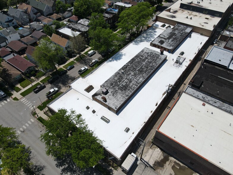 1140 N Kostner Ave, Chicago, IL for sale - Building Photo - Image 2 of 4