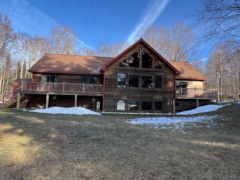 648 Black Point Rd, Beaver Cove, ME for sale - Building Photo - Image 3 of 88