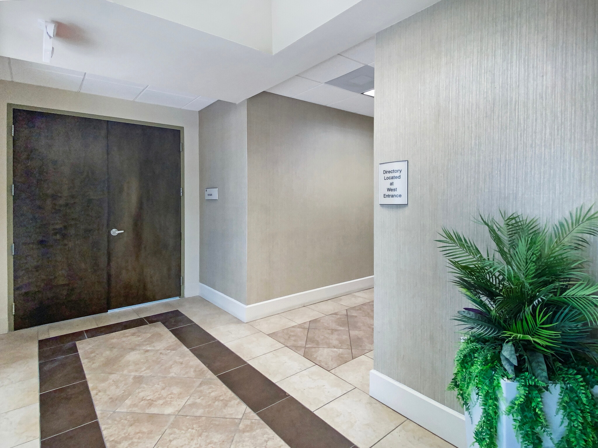 2901 NW 62nd St, Fort Lauderdale, FL for lease Building Photo- Image 1 of 10