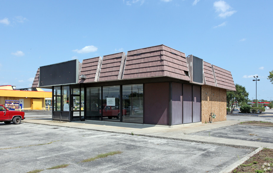 2900 S Hamilton Rd, Columbus, OH for sale - Building Photo - Image 1 of 1