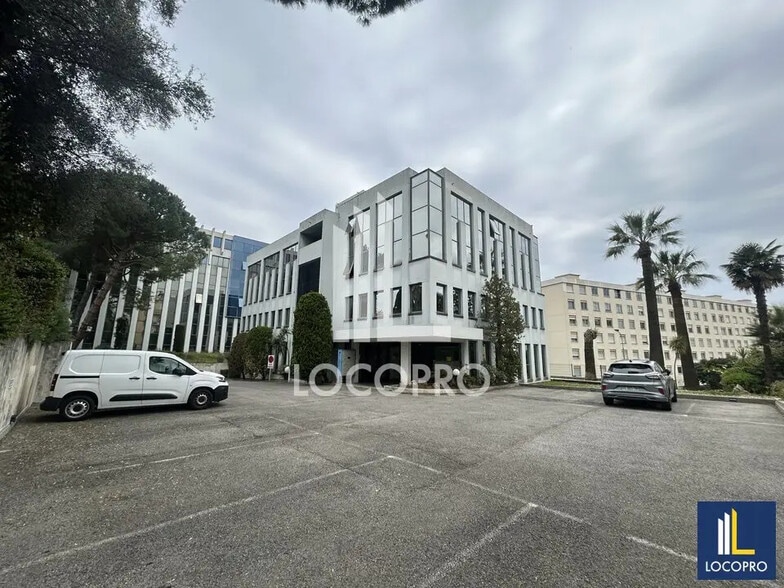 Office in Nice for sale - Building Photo - Image 1 of 11