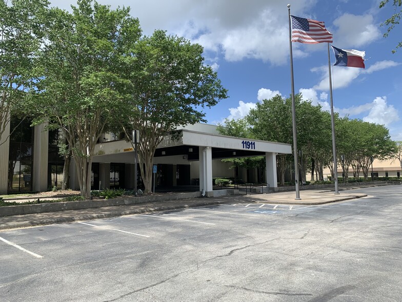 11911 FM-529, Houston, TX for lease - Building Photo - Image 3 of 10