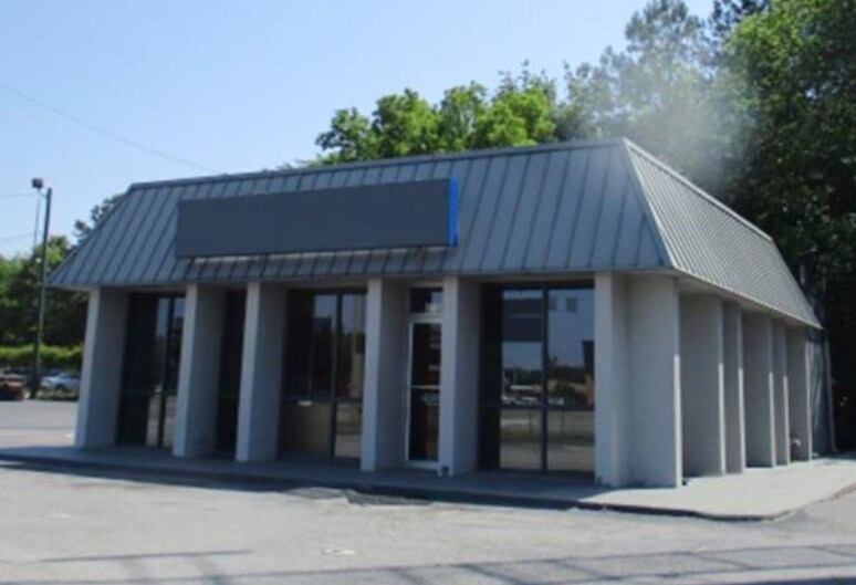 4144 Pio Nono Ave, Macon, GA for sale Primary Photo- Image 1 of 1